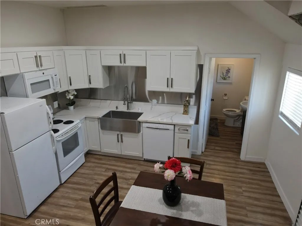 6937 Perris Hill Park