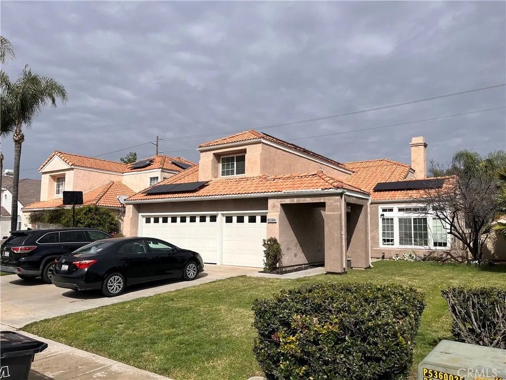 Photo of 30032 Via Amante, Menifee, CA 92584 (MLS # SW26047145)