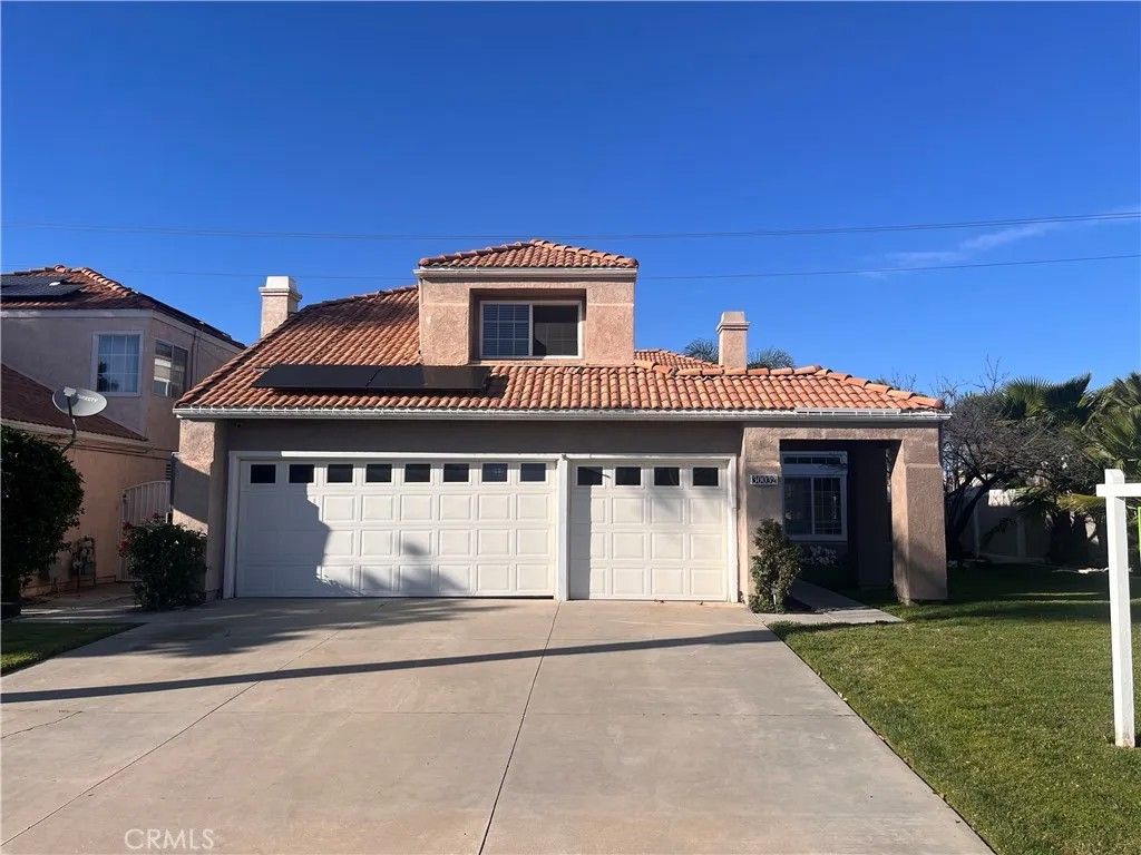 Photo of 30032 Via Amante, Menifee, CA 92584 (MLS # SW26047145)