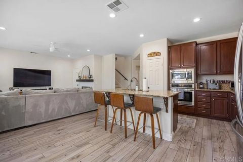 Tiny photo for 41161 Crooked Stick Dr, Temecula, CA 92591 (MLS # NDP2511360)