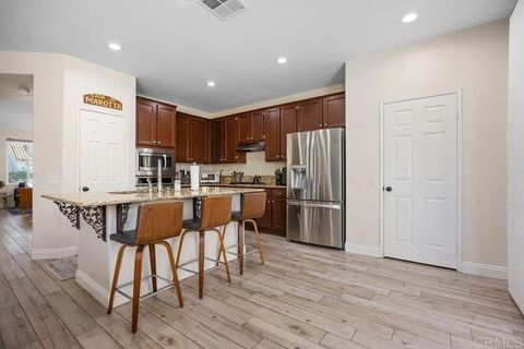 Tiny photo for 41161 Crooked Stick Dr, Temecula, CA 92591 (MLS # NDP2511360)