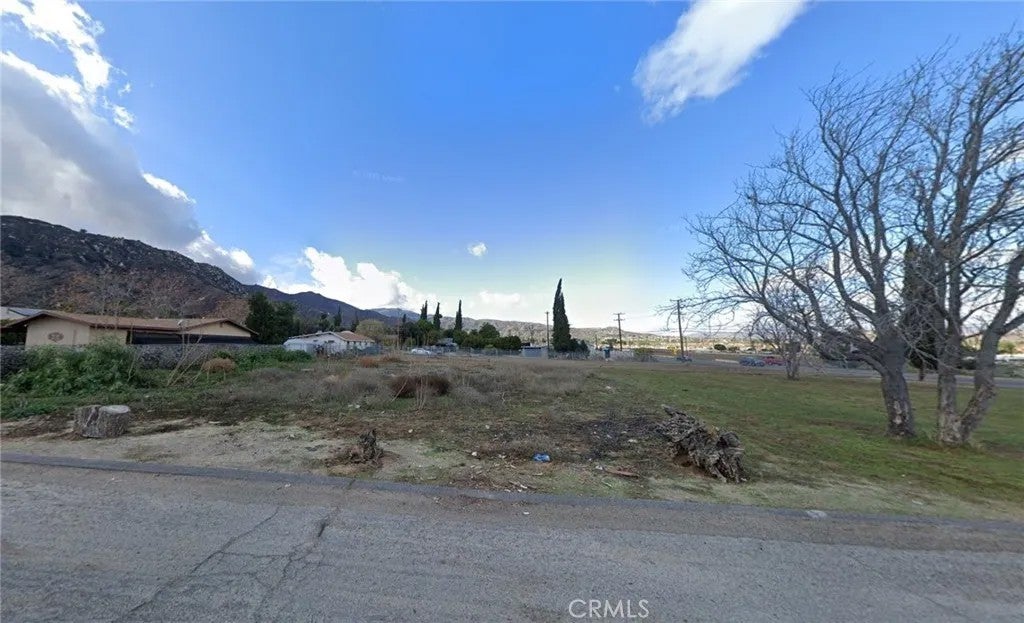Photo of 33033 Lime ST, Lake Elsinore, CA 92530 (MLS # AR26168737)