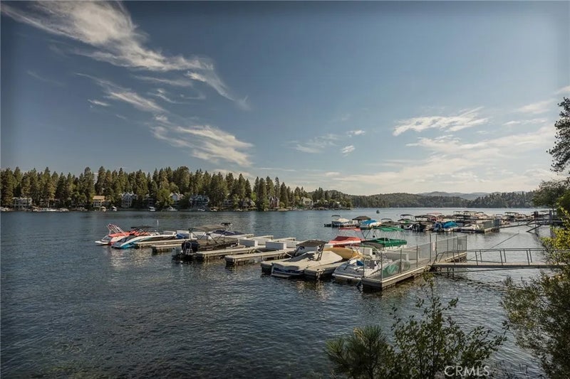 366 Lake Resort