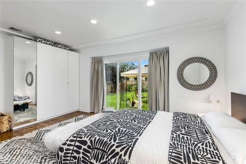 Tiny photo for 5530 Carpenter, Valley Village, CA 91607 (MLS # SR25251981)