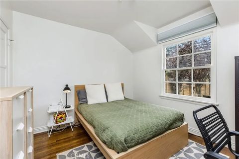 Tiny photo for 5530 Carpenter, Valley Village, CA 91607 (MLS # SR25251981)