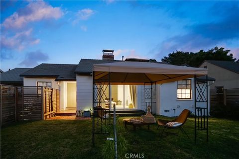 Tiny photo for 5530 Carpenter, Valley Village, CA 91607 (MLS # SR25251981)