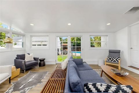 Tiny photo for 5530 Carpenter, Valley Village, CA 91607 (MLS # SR25251981)