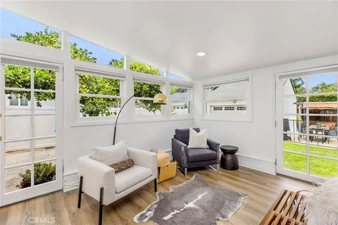 Tiny photo for 5530 Carpenter, Valley Village, CA 91607 (MLS # SR25251981)