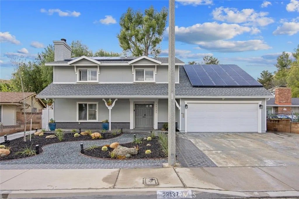 Photo of 28137 Oaklar Dr, Saugus, CA 91350 (MLS # SR26073132)