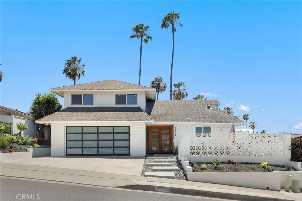 2609 Via Cascadita