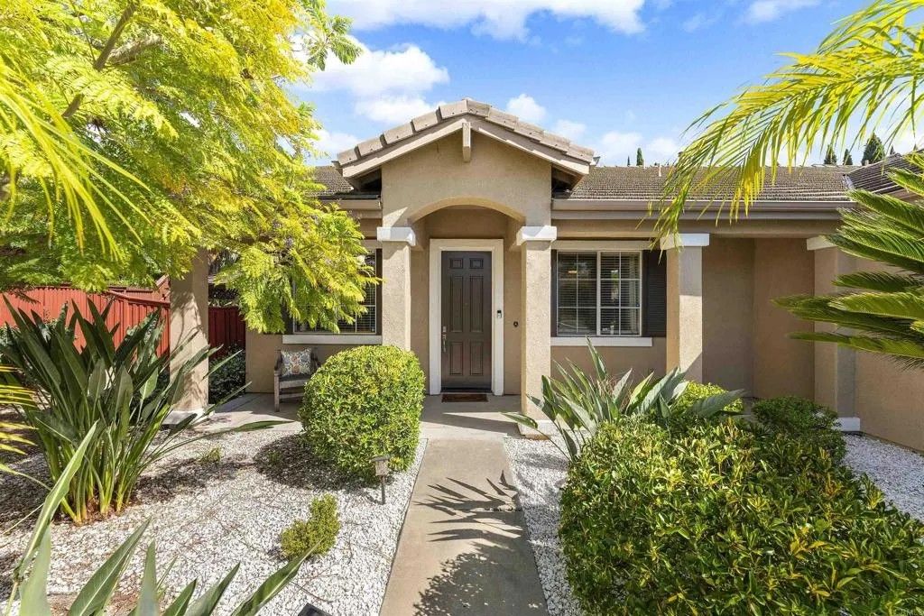 Photo of 868 Panella Ct, Oceanside, CA 92057 (MLS # NDP2604128)