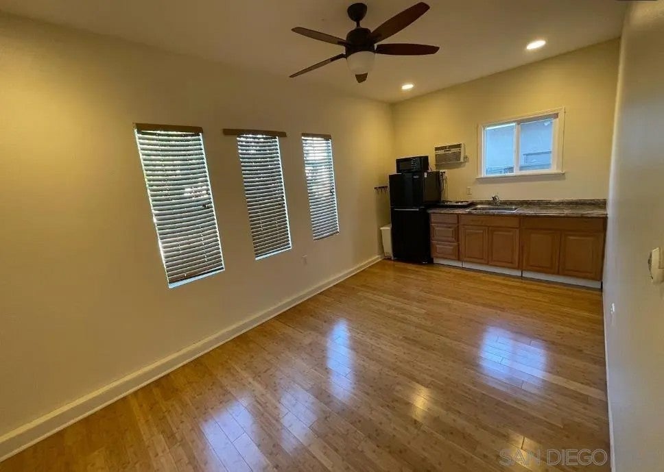 Photo of 1863 Almagro Ln, Escondido, CA 92026 (MLS # 250034234)