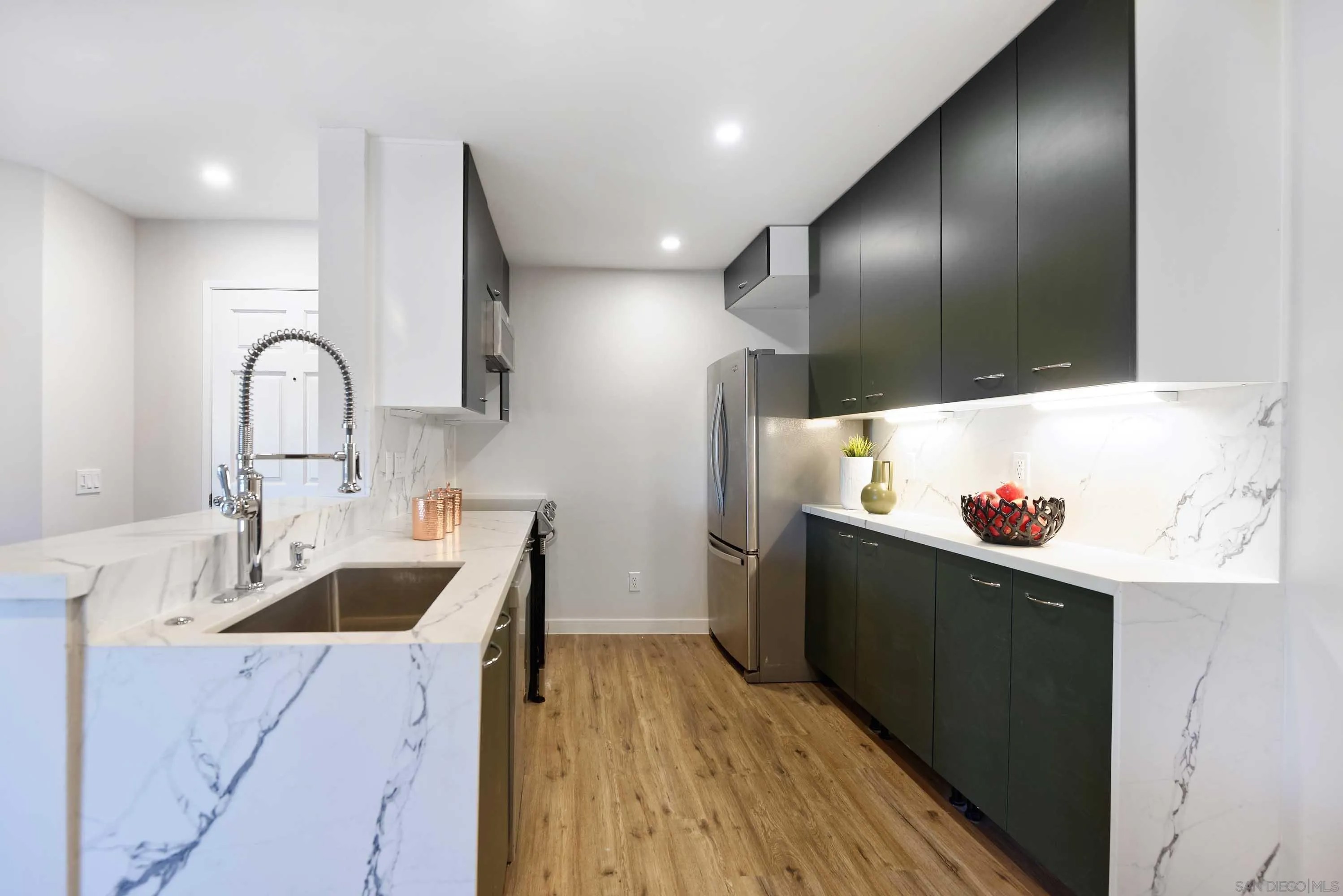 7247 Camino Degrazia 44