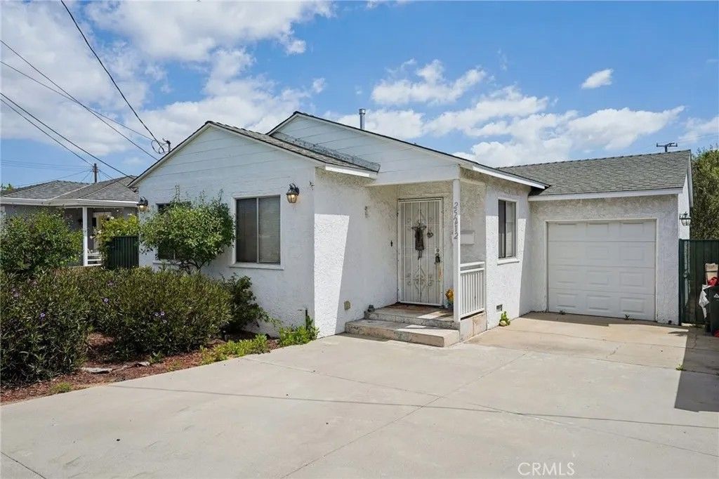 Photo of 25212 Walnut Street, Lomita, CA 90717 (MLS # SB26081318)
