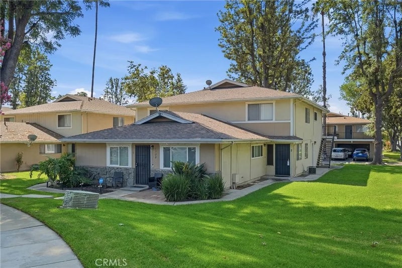 1328 Primrose Street 4