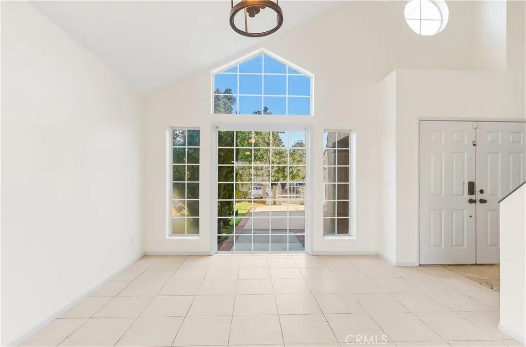 1523 Berkshire Drive