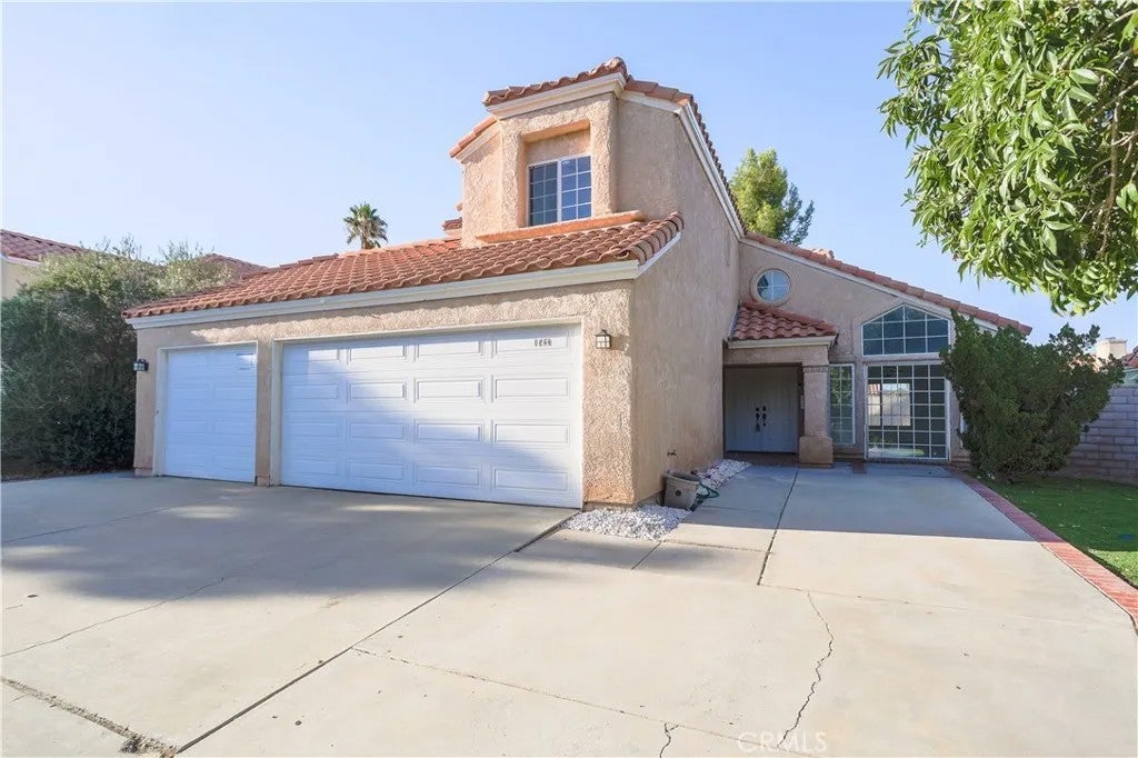 1523 Berkshire Drive