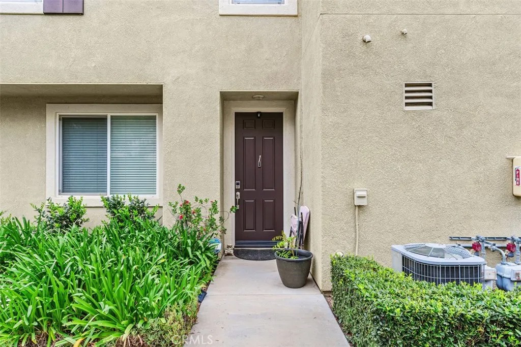 27424 Woburn Court 1