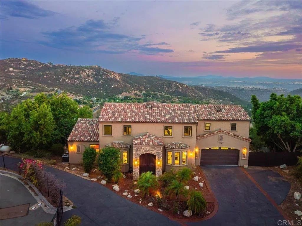 Photo of 15223 Skyridge Road, Poway, CA 92064 (MLS # NDP2607610)