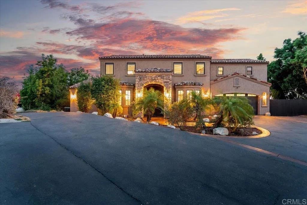 Photo of 15223 Skyridge Road, Poway, CA 92064 (MLS # NDP2607610)