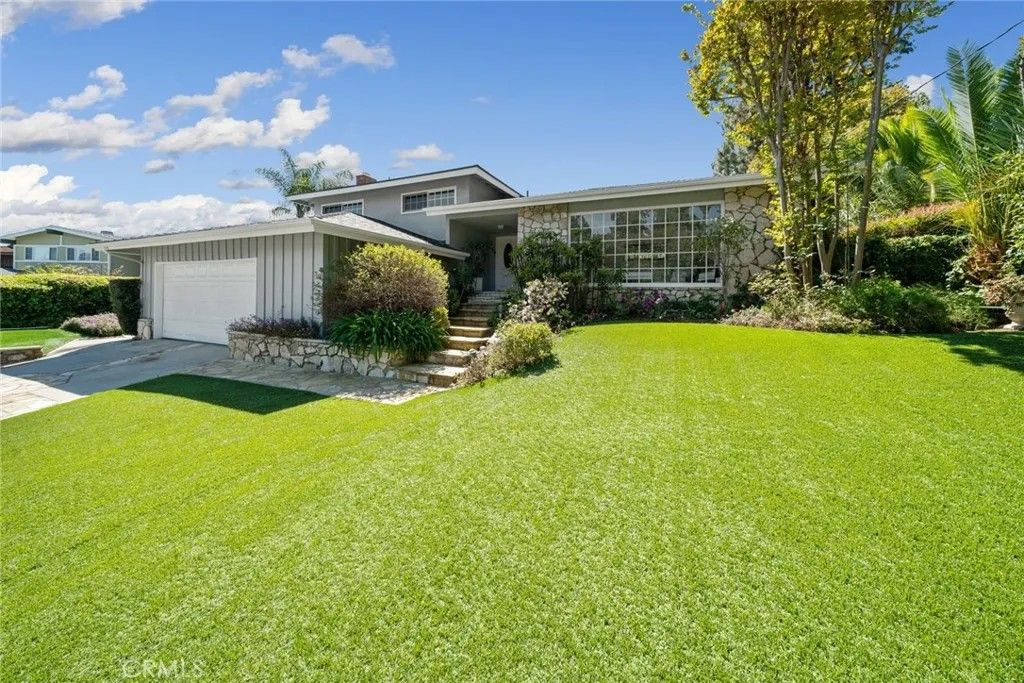 Photo of 4420 Conchita Way, Tarzana, CA 91356 (MLS # SR25271857)