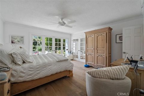 Tiny photo for 4420 Conchita Way, Tarzana, CA 91356 (MLS # SR25271857)