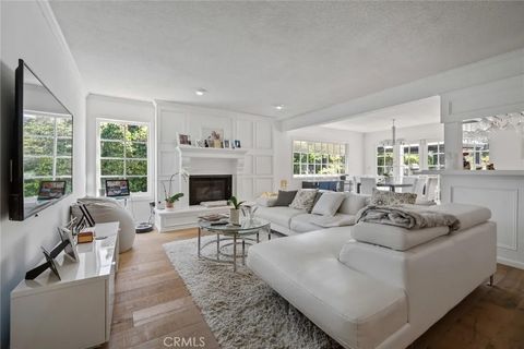 Tiny photo for 4420 Conchita Way, Tarzana, CA 91356 (MLS # SR25271857)