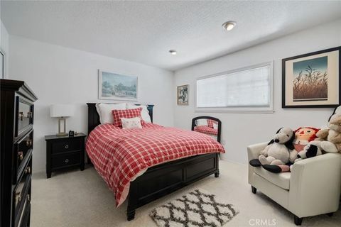 Tiny photo for 4420 Conchita Way, Tarzana, CA 91356 (MLS # SR25271857)