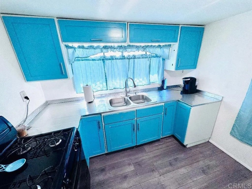 3173 Bancroft 42
