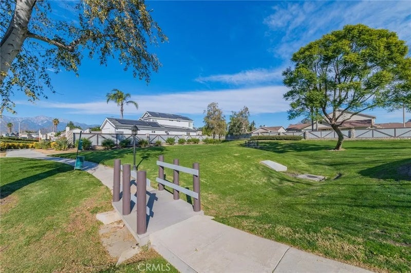 2727 Eagle Creek Place