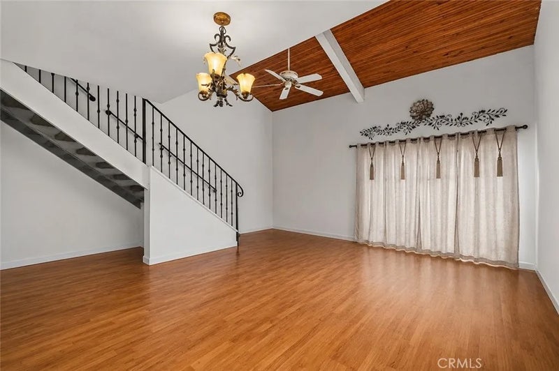 5460 White Oak Avenue G307