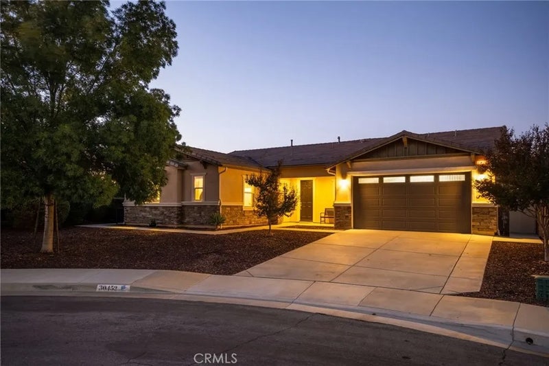 30452 Full Moon Court