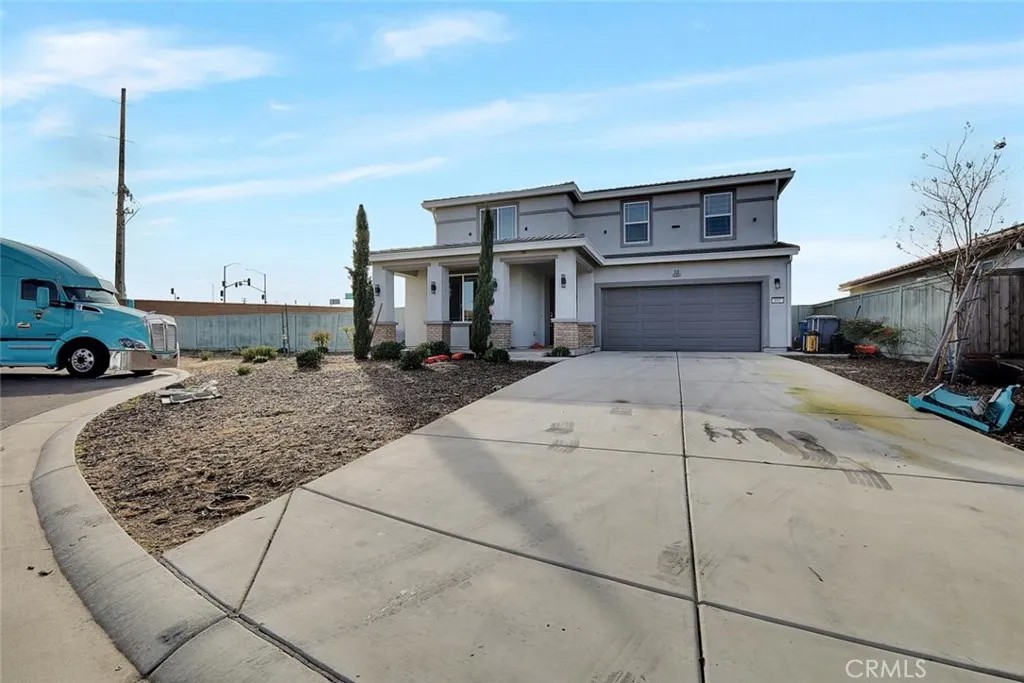 882 Kirkwood Court