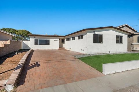 8868 Gowdy Avenue San Diego CA 92123