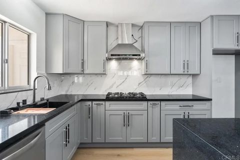 8868 Gowdy Avenue San Diego CA 92123