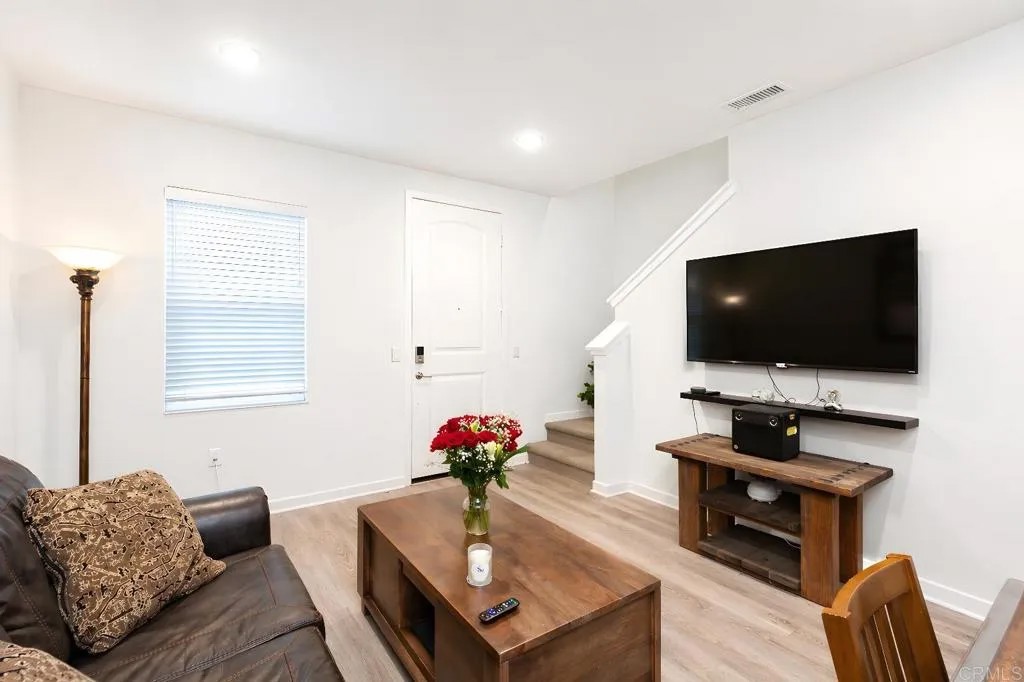 877 Blackstone Drive