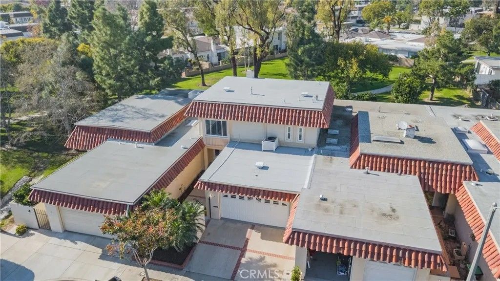 Photo of 16 Palmento Way, Irvine, CA 92612 (MLS # OC26002399)