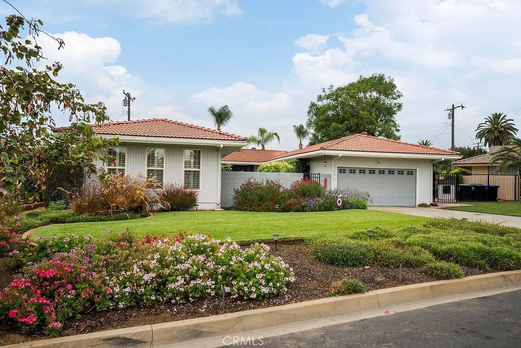 3631 N Nearglen