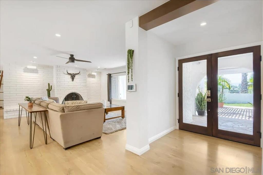 Photo of 10162 Sierra Madre Rd, Spring Valley, CA 91977 (MLS # 260016333)