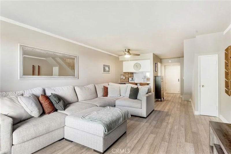 770 W Imperial Avenue 71