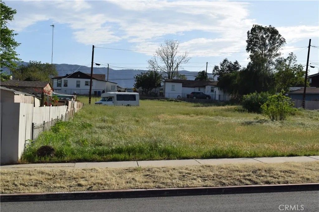 Photo of 0 Pottery, Lake Elsinore, CA 92530 (MLS # SW26055237)
