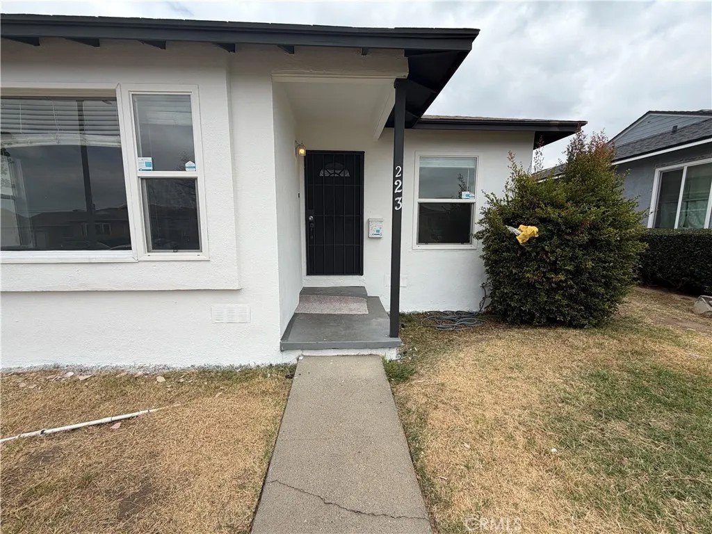 223 E 136th