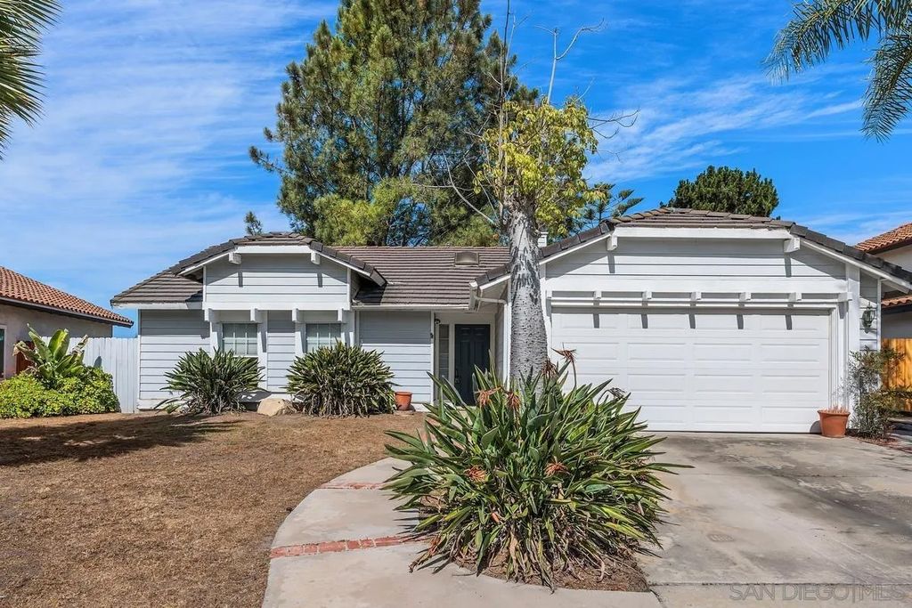 Photo of 5220 Mandarin Dr, Oceanside, CA 92056 (MLS # 260010036)