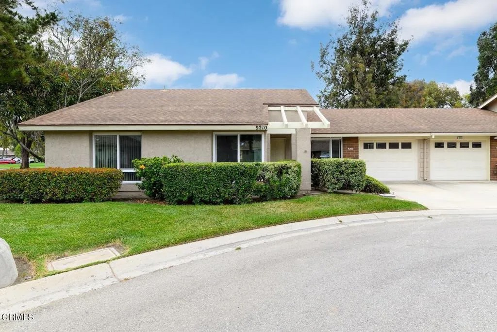9210 Village 9