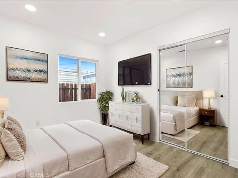 Tiny photo for 5712 Fishburn Ave, Maywood, CA 90270 (MLS # MB25248152)