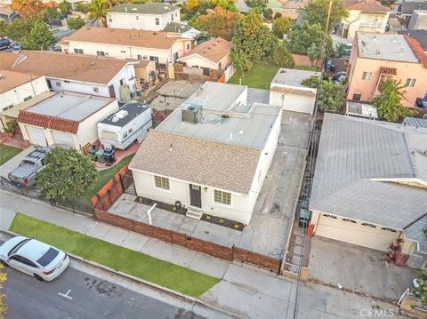 Tiny photo for 5712 Fishburn Ave, Maywood, CA 90270 (MLS # MB25248152)