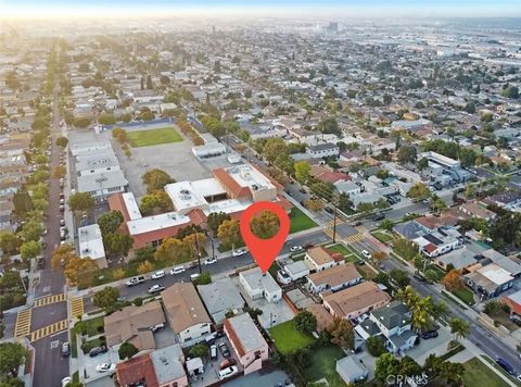 Tiny photo for 5712 Fishburn Ave, Maywood, CA 90270 (MLS # MB25248152)