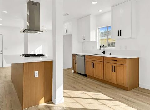 Tiny photo for 5712 Fishburn Ave, Maywood, CA 90270 (MLS # MB25248152)