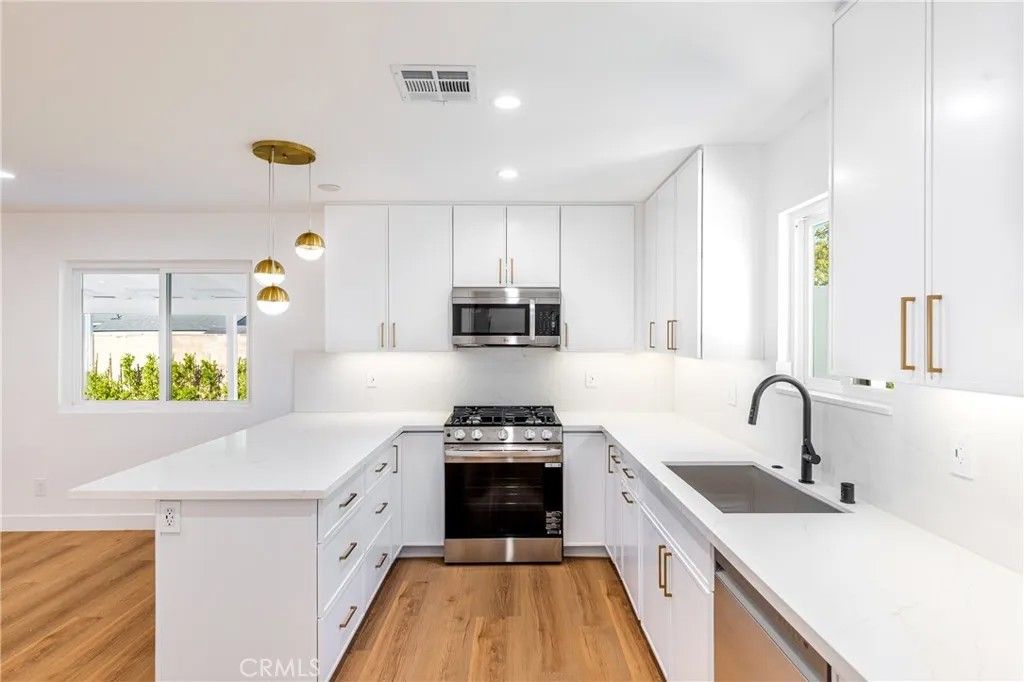 Photo of 23019 Covello St, West Hills, CA 91307 (MLS # SR26081788)