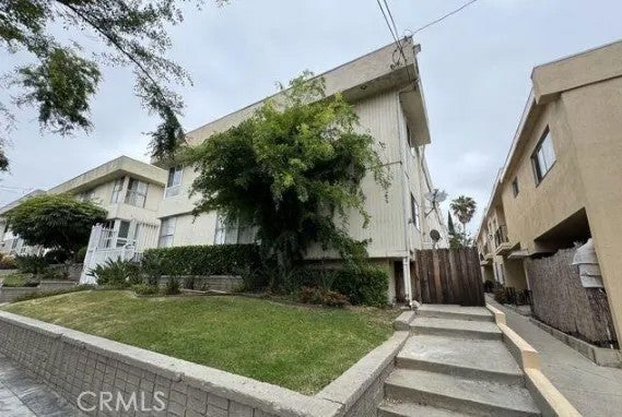 563 E Hazel 2